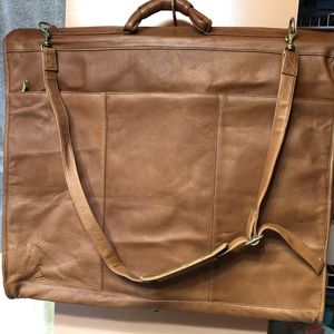 Soft genuine leather valise. Very good condition and well made.